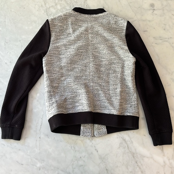 BANANA REPUBLIC Baseball-Style Boucle Jacket Size Small - Picture 6 of 9